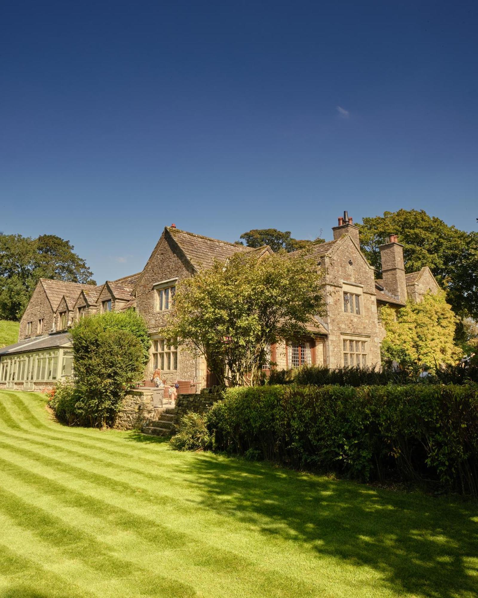 Stone House Hotel Hawes Exterior photo