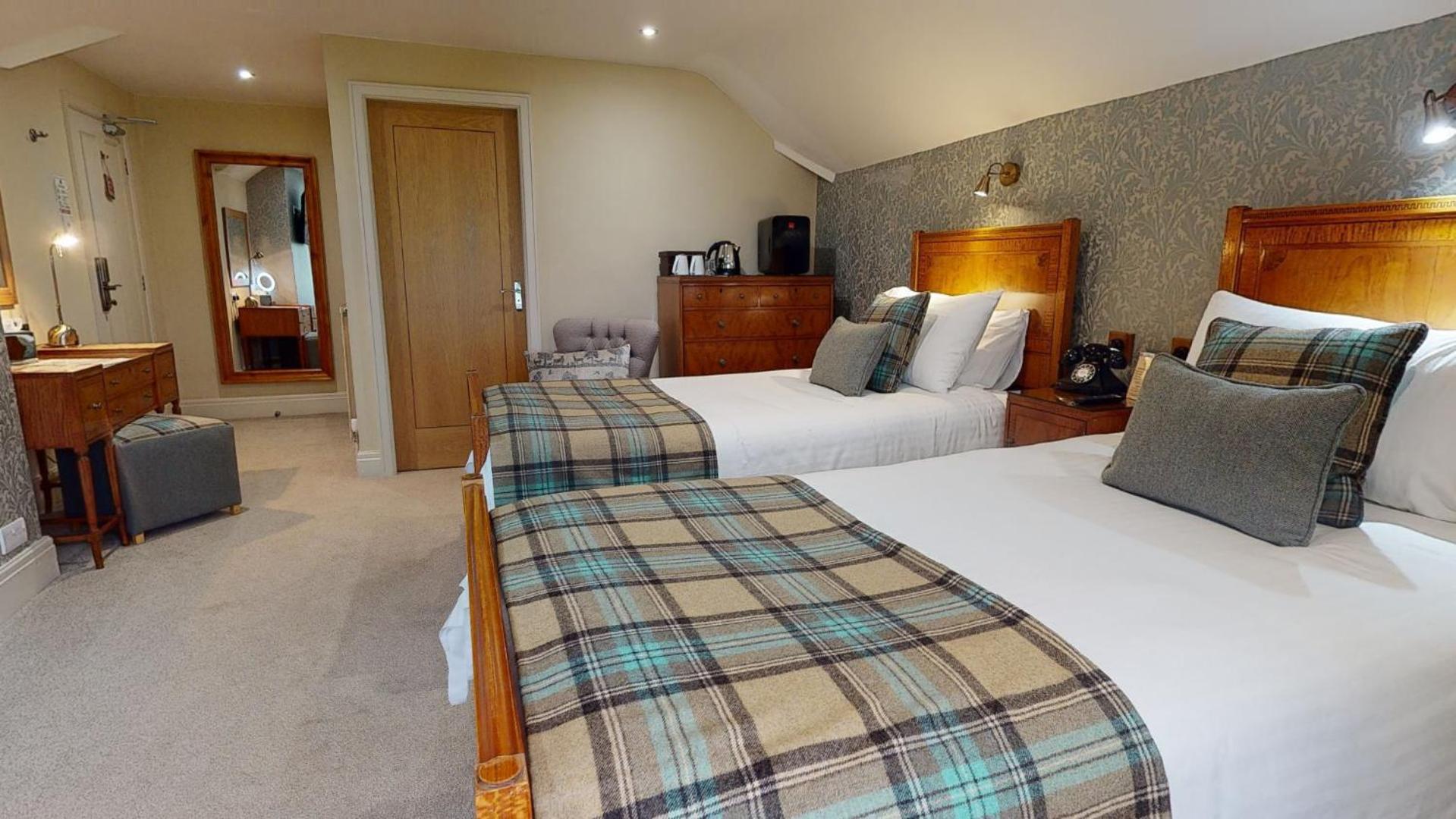 Stone House Hotel Hawes Exterior photo