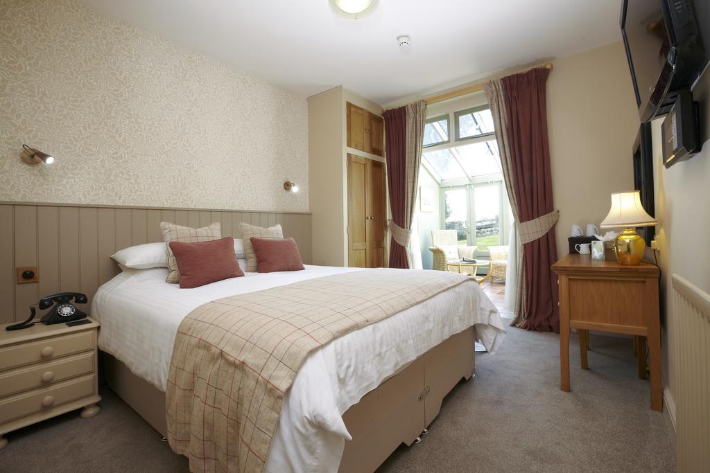 Stone House Hotel Hawes Exterior photo